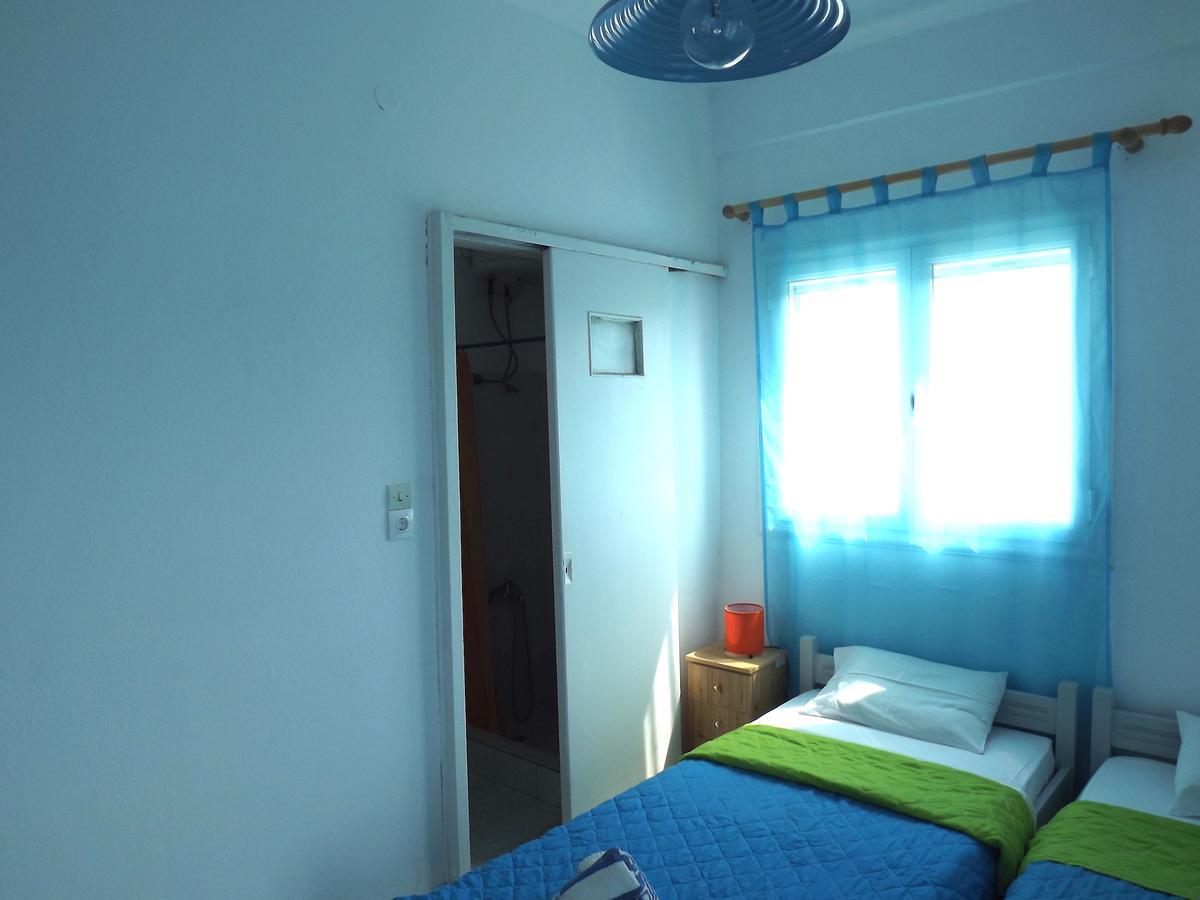 Eleftheria Rooms Livadi  Zewnętrze zdjęcie